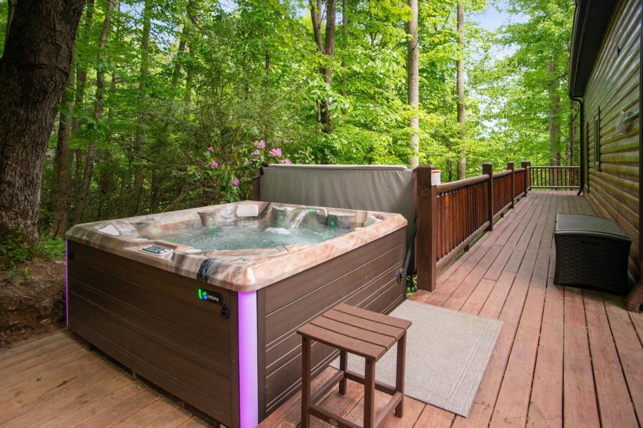 Iron Mountain Lodge - Beautiful Cabin With Forest & Mountain Views! Butler Bagian luar foto